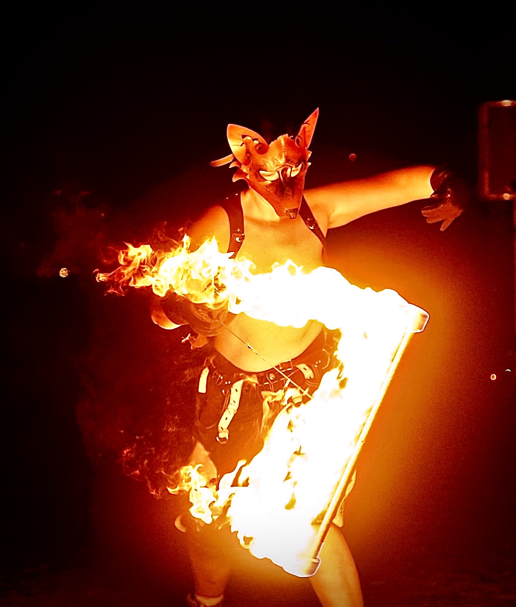 Full Fire Leviwand